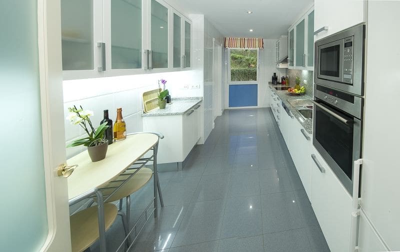 2 Zimmer Apartment zu verkaufen in Marbella mit Pool Garage - 589.000 € (Ref: 10001445)