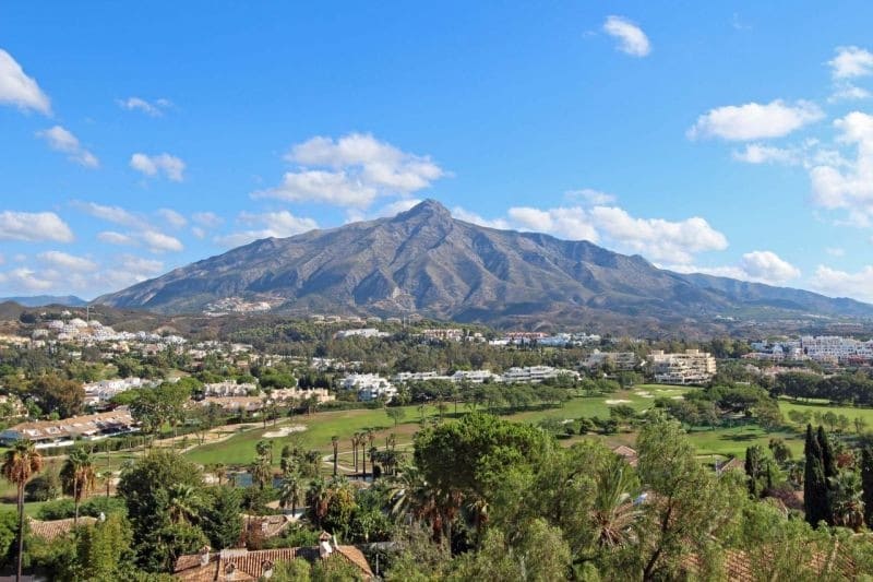 2 Zimmer Apartment zu verkaufen in Marbella mit Pool Garage - 589.000 € (Ref: 10001445)