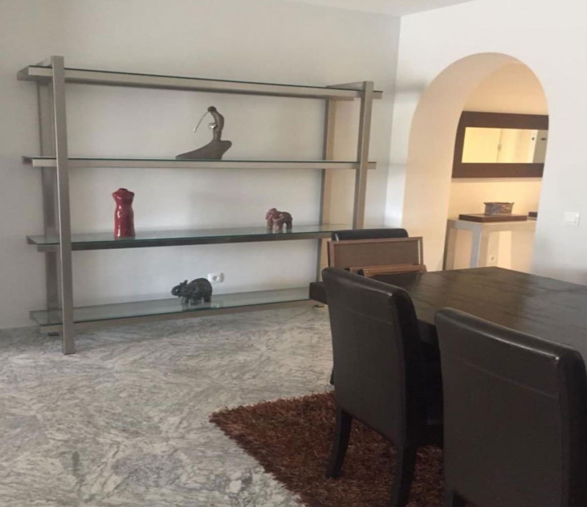 2 sypialnia Apartament na sprzedaż w Marbella z basenem garażem - 604 000 € (Ref: 10001448)