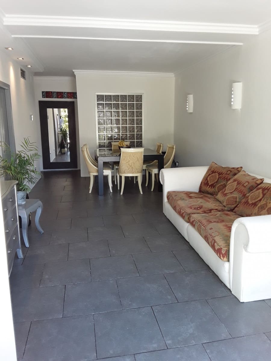 2 Zimmer Apartment zu verkaufen in Marbella mit Pool - 299.000 € (Ref: 10001451)