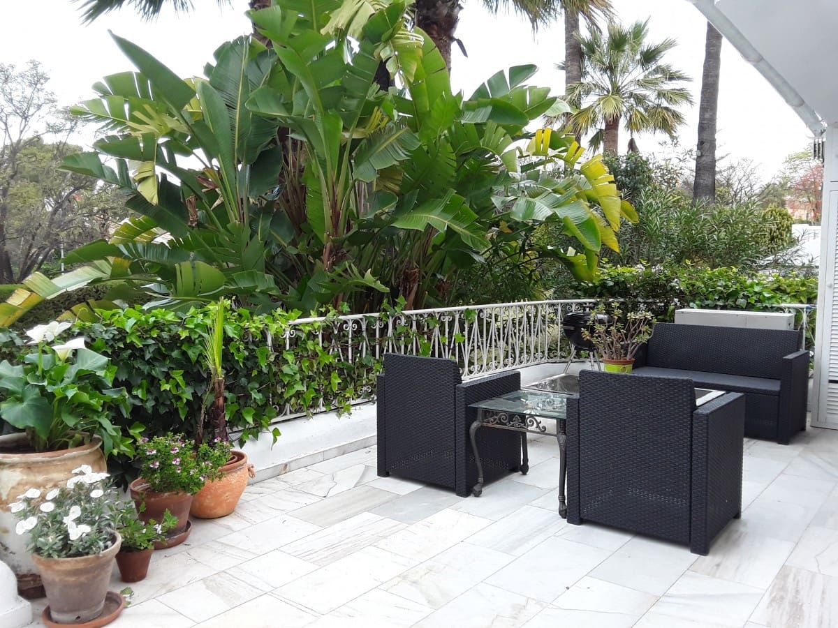 2 Zimmer Apartment zu verkaufen in Marbella mit Pool - 299.000 € (Ref: 10001451)