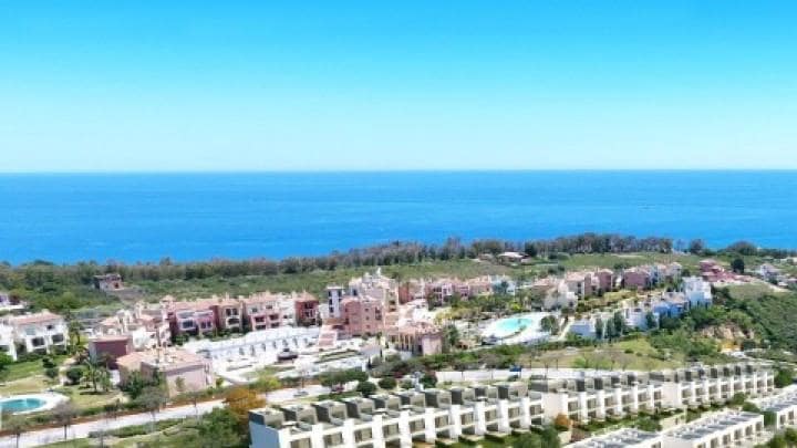 4 sypialnia Dom na sprzedaż w Sotogrande z basenem garażem - 315 000 € (Ref: 10001454)