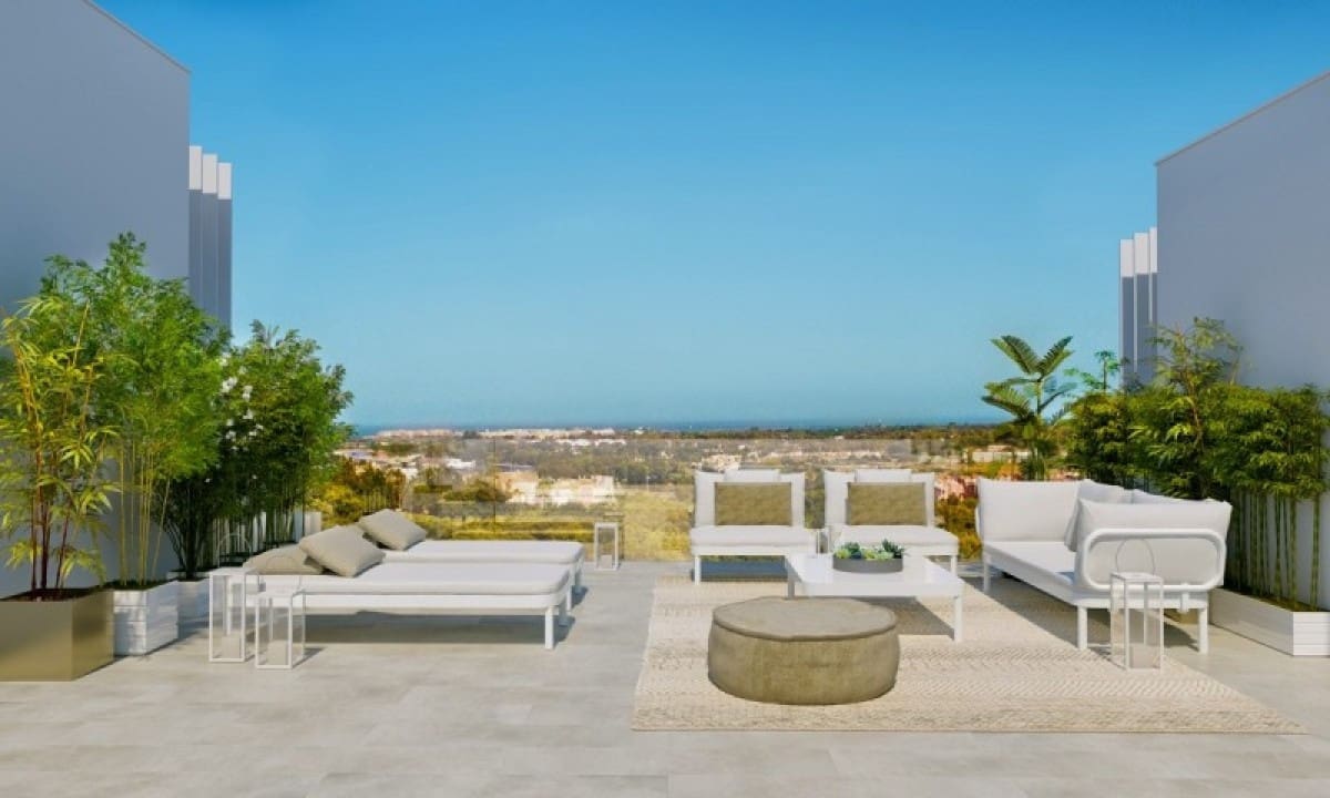 4 soveværelse Villa til salg i Estepona med swimmingpool garage - € 548.000 (Ref: 10001456)
