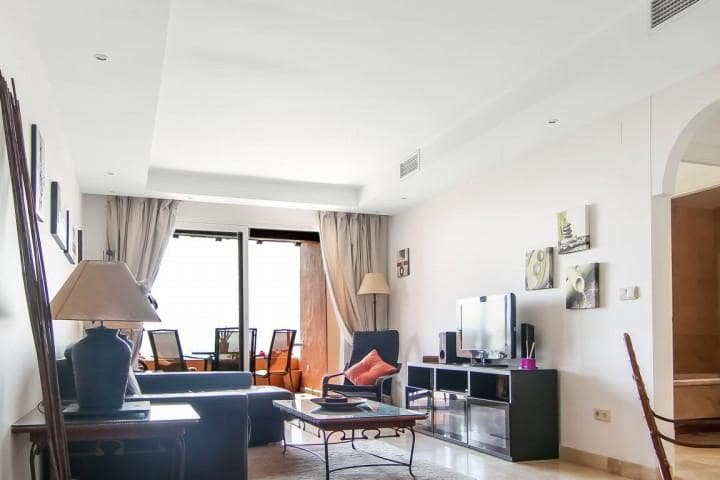 2 soverom Leilighet til salgs i Golden Mile med svømmebasseng garasje - € 347 500 (Ref: 10001459)