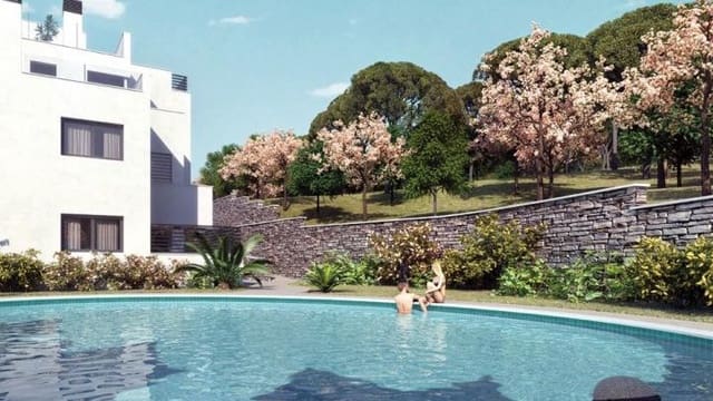 3 soverom Leilighet til salgs i Marbella med svømmebasseng garasje - € 296 000 (Ref: 10001461)