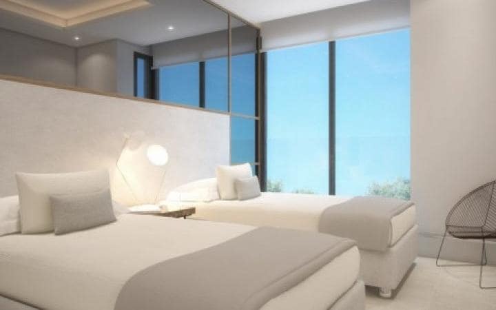 4 sovrum Hus till salu i Estepona med pool garage - 1 050 000 € (Ref: 10001462)