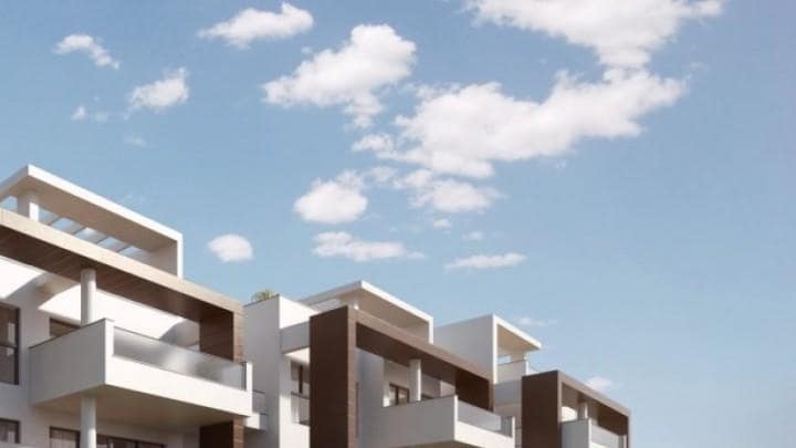 2 bedroom Apartment for sale in Benahavis with pool garage - € 302,000 (Ref: 10001463)