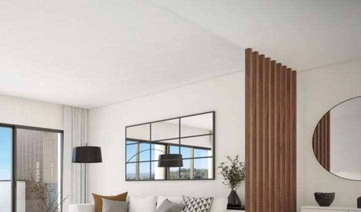 2 bedroom Apartment for sale in Benahavis with pool garage - € 302,000 (Ref: 10001463)