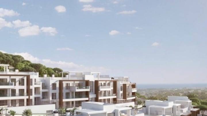 Apartamento de 3 habitaciones en Benahavís en venta con piscina garaje - 397.000 € (Ref: 10001465)