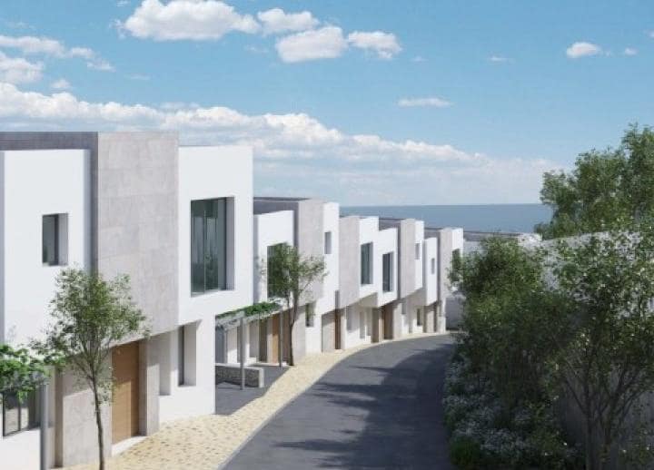3 slaapkamer Huis te koop in Marbella met zwembad garage - € 650.000 (Ref: 10001468)
