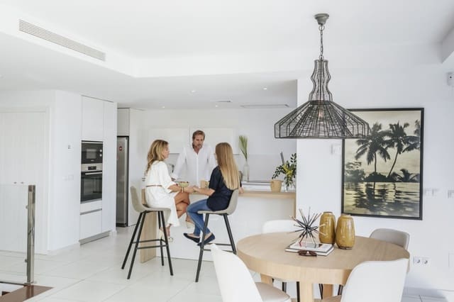 4 camera da letto Villa in vendita in Benalmádena con piscina - 815.000 € (Rif: 10001474)