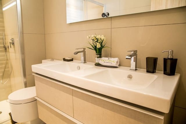 3 sypialnia Apartament na sprzedaż w Benahavís z basenem garażem - 375 000 € (Ref: 10001475)