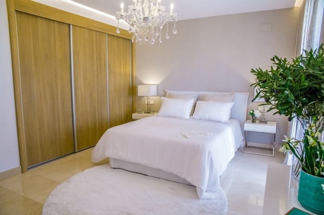 3 sypialnia Apartament na sprzedaż w Benahavís z basenem garażem - 375 000 € (Ref: 10001475)