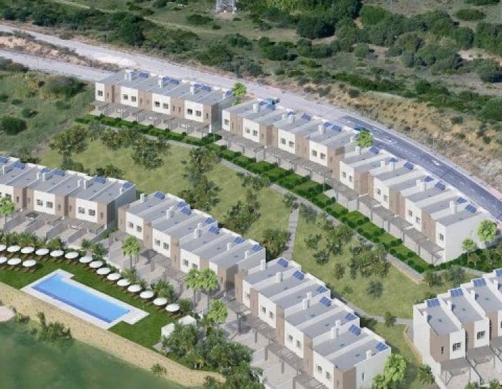 3 bedroom Townhouse for sale in Estepona with pool garage - € 340,000 (Ref: 10001476)