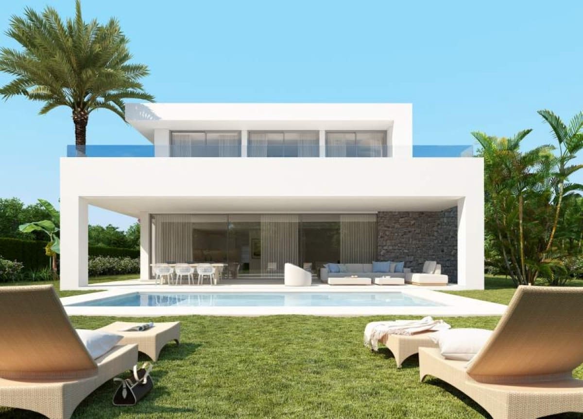 3 slaapkamer Villa te koop in Marbella met zwembad garage - € 1.160.000 (Ref: 10001485)