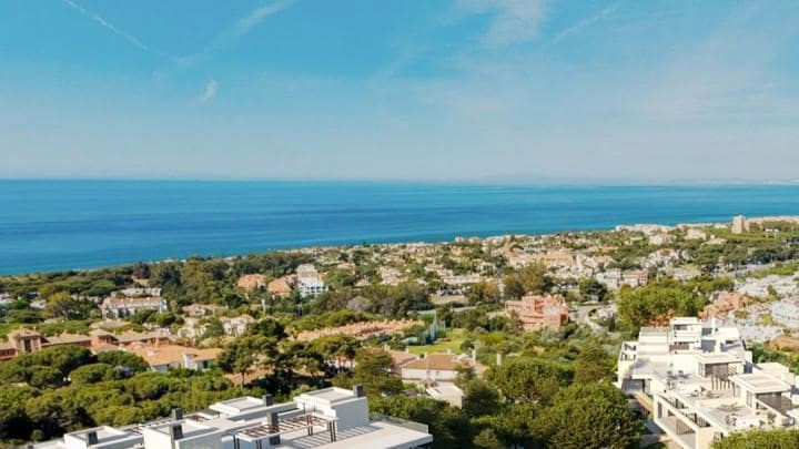 Ático de 3 habitaciones en Marbella en venta con piscina garaje - 910.000 € (Ref: 10001487)