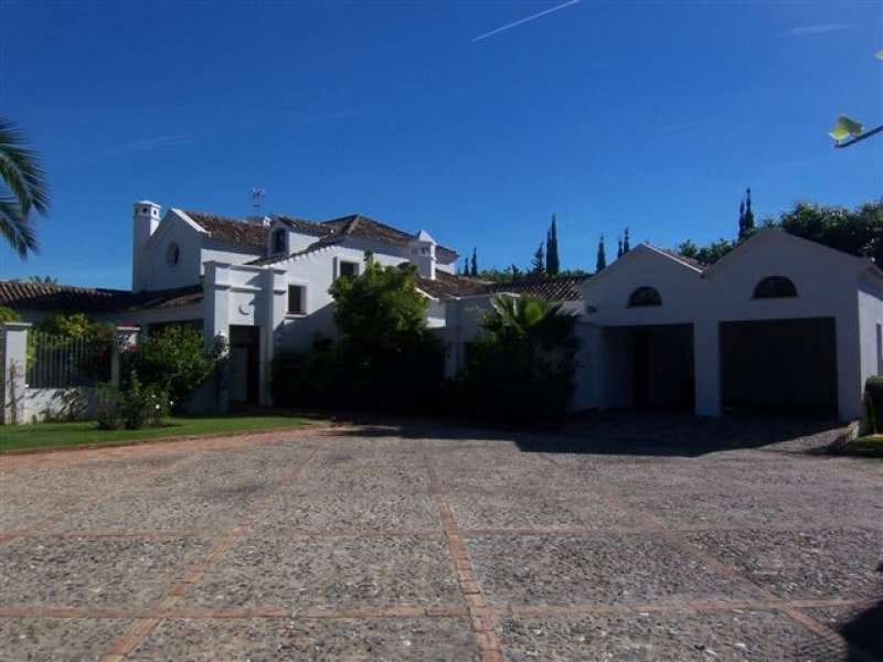 6 soveværelse Villa til salg i Marbella med swimmingpool garage - € 3.500.000 (Ref: 10001498)