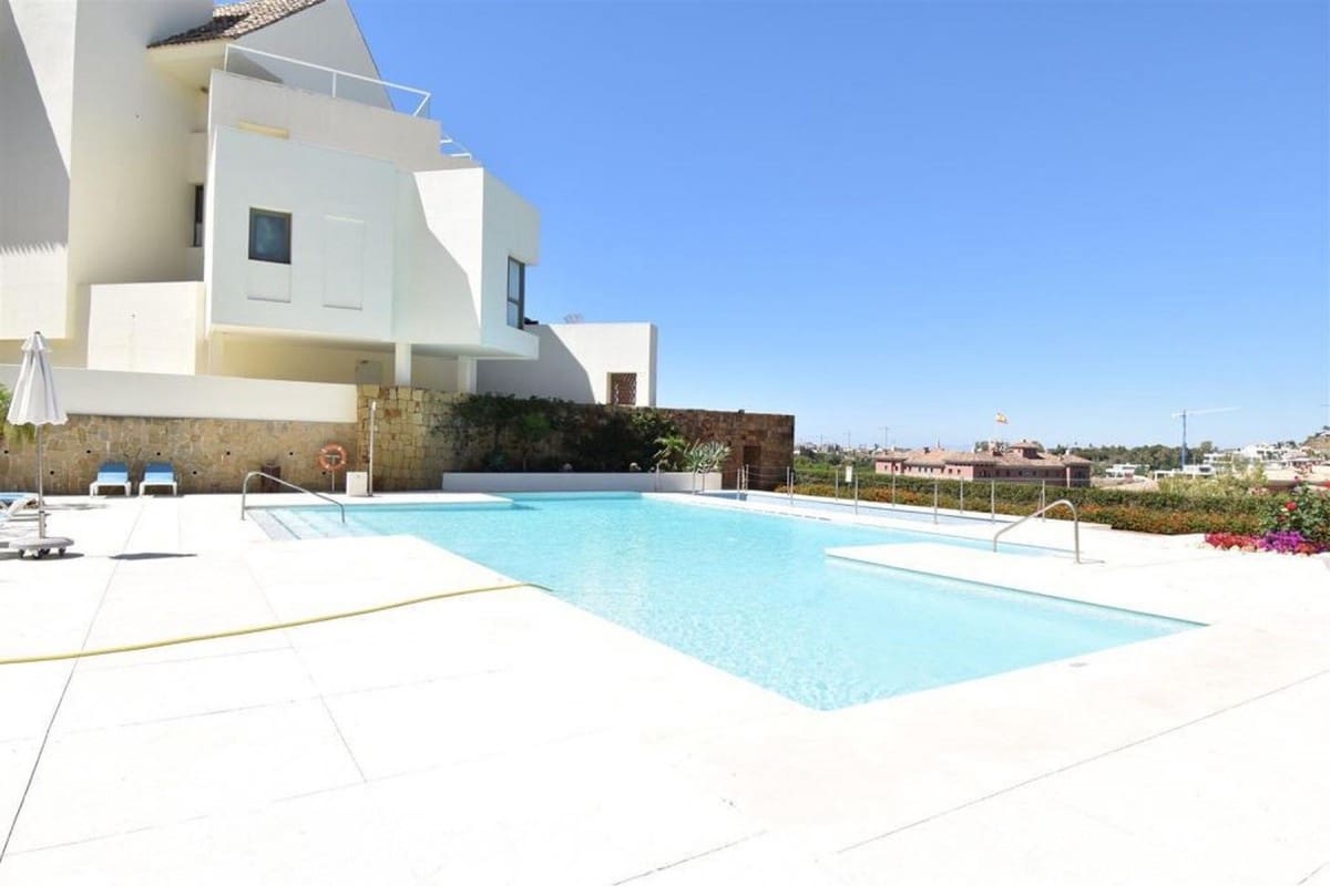 2 chambre Appartement à vendre à Marbella avec piscine - 329 950 € (Ref: 10001499)