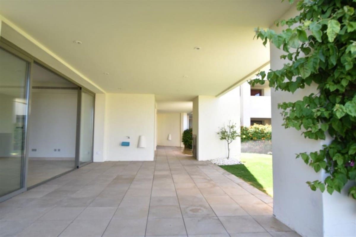 2 chambre Appartement à vendre à Marbella avec piscine - 329 950 € (Ref: 10001499)