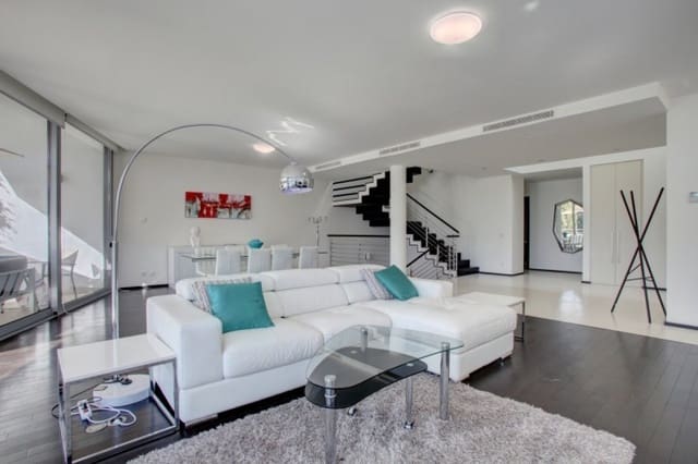 4 chambre Maison de Ville à vendre à Marbella avec piscine garage - 2 200 000 € (Ref: 10001502)