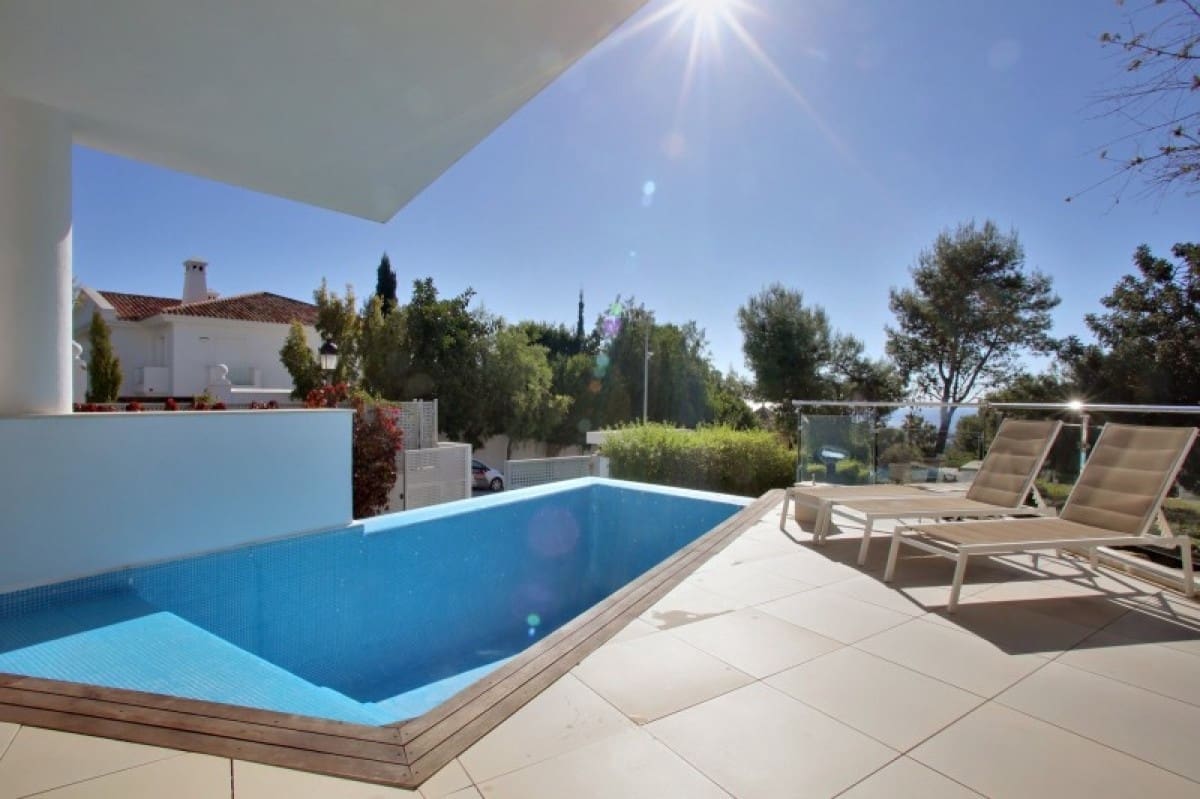 4 chambre Maison de Ville à vendre à Marbella avec piscine garage - 2 200 000 € (Ref: 10001502)