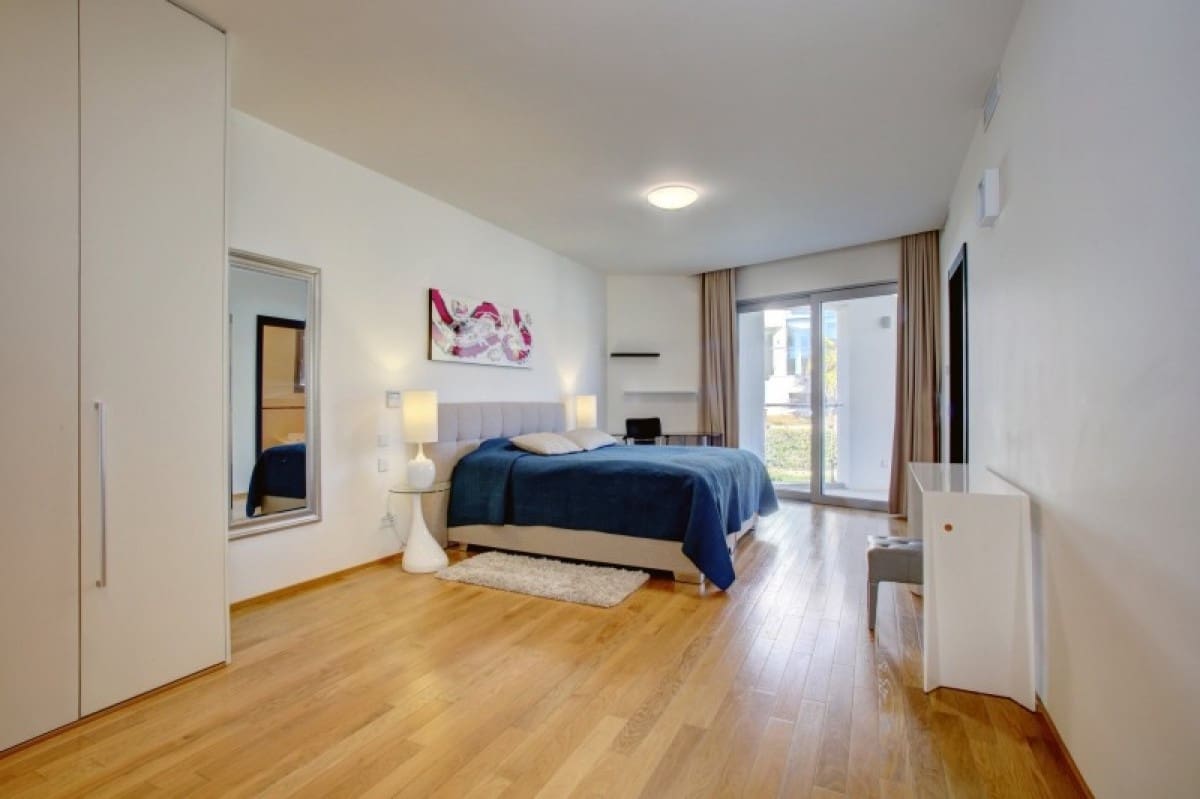 4 chambre Maison de Ville à vendre à Marbella avec piscine garage - 2 200 000 € (Ref: 10001502)