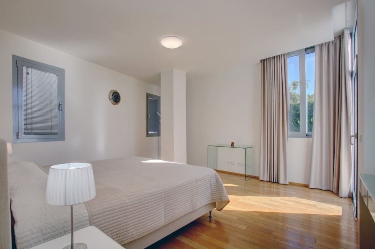 4 chambre Maison de Ville à vendre à Marbella avec piscine garage - 2 200 000 € (Ref: 10001502)