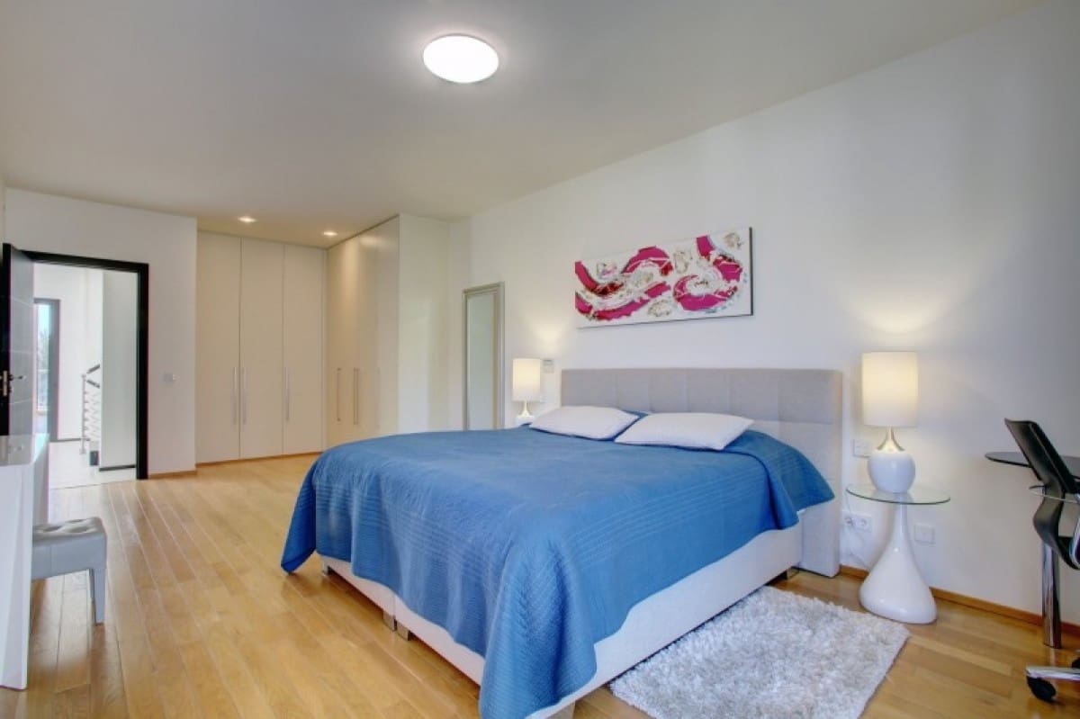 4 chambre Maison de Ville à vendre à Marbella avec piscine garage - 2 200 000 € (Ref: 10001502)