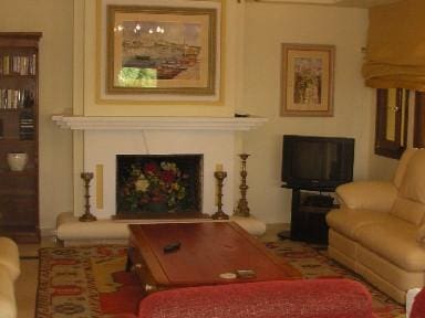 5 sypialnia Willa na sprzedaż w Marbella z basenem garażem - 1 500 000 € (Ref: 10001503)
