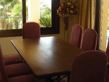 5 sypialnia Willa na sprzedaż w Marbella z basenem garażem - 1 500 000 € (Ref: 10001503)