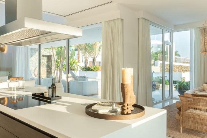 5 soverom Villa til salgs i Marbella med svømmebasseng garasje - € 2 795 000 (Ref: 10001504)