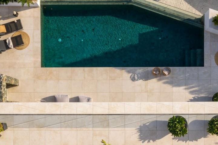 5 soverom Villa til salgs i Marbella med svømmebasseng garasje - € 2 795 000 (Ref: 10001504)