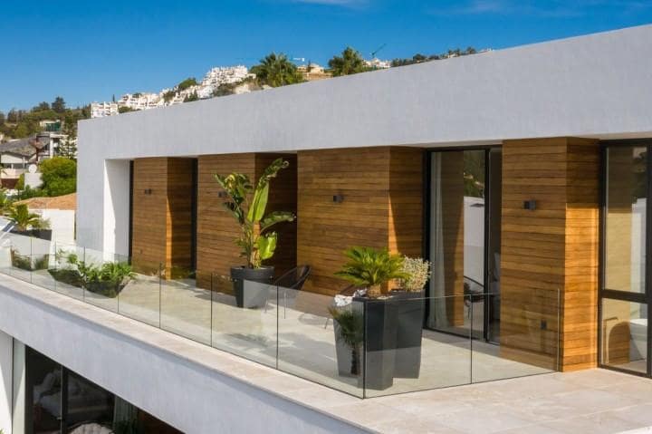 5 soverom Villa til salgs i Marbella med svømmebasseng garasje - € 2 795 000 (Ref: 10001504)