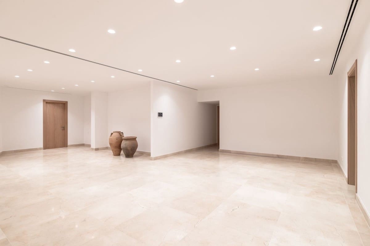 5 soverom Villa til salgs i Marbella med svømmebasseng garasje - € 2 795 000 (Ref: 10001504)