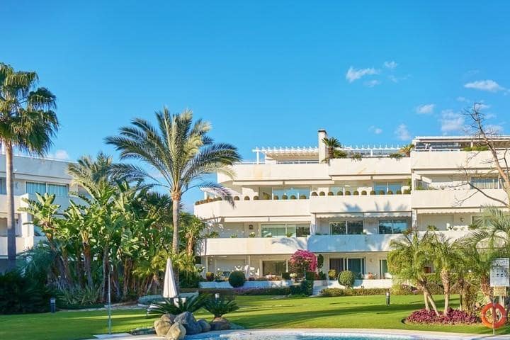 3 quarto Apartamento para venda em Marbella com piscina garagem - 995 000 € (Ref: 10001506)