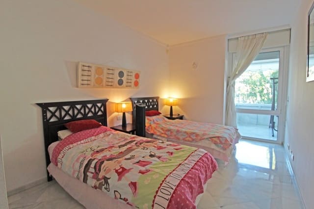 3 quarto Apartamento para venda em Marbella com piscina garagem - 995 000 € (Ref: 10001506)