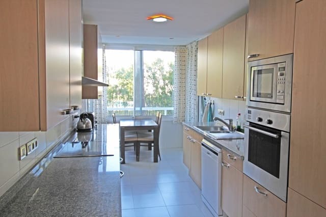 3 quarto Apartamento para venda em Marbella com piscina garagem - 995 000 € (Ref: 10001506)