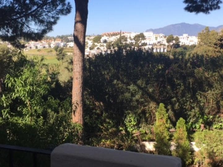 Ático de 3 habitaciones en Marbella en venta con piscina garaje - 339.000 € (Ref: 10001507)