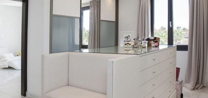 5 quarto Moradia para venda em Marbella com piscina garagem - 2 495 000 € (Ref: 10001508)