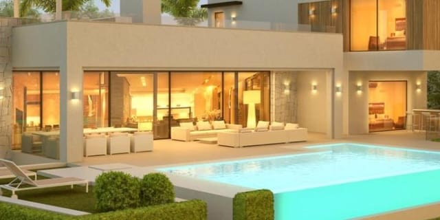 4 makuuhuone Huvila myytävänä paikassa Marbella mukana uima-altaan 
autotalli - 2 750 000 € (Ref: 10001514)
