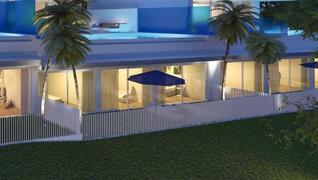 4 bedroom Villa for sale in Fuengirola with pool garage - € 1,499,000 (Ref: 10001517)