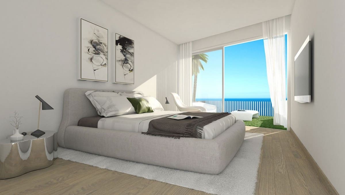 4 bedroom Villa for sale in Fuengirola with pool garage - € 1,499,000 (Ref: 10001517)