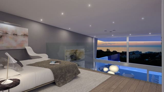 4 bedroom Villa for sale in Fuengirola with pool garage - € 1,499,000 (Ref: 10001517)