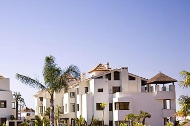 2 bedroom Apartment for sale in Benahavís with pool - € 350,000 (Ref: 10001519)