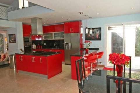4 slaapkamer Villa te koop in Marbella met zwembad garage - € 1.000.000 (Ref: 10001521)