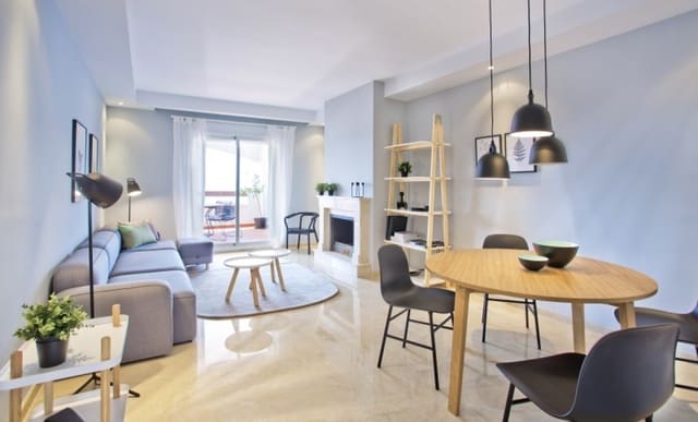 Apartamento de 2 habitaciones en Marbella en venta con piscina garaje - 374.000 € (Ref: 10001522)