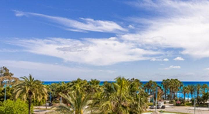 3 bedroom Penthouse for sale in Marbella with pool garage - € 1,595,000 (Ref: 10001524)