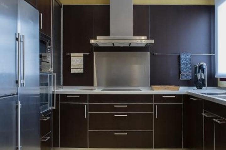 Apartamento de 2 habitaciones en Puerto Banus en venta con piscina garaje - 1.790.000 € (Ref: 10001525)