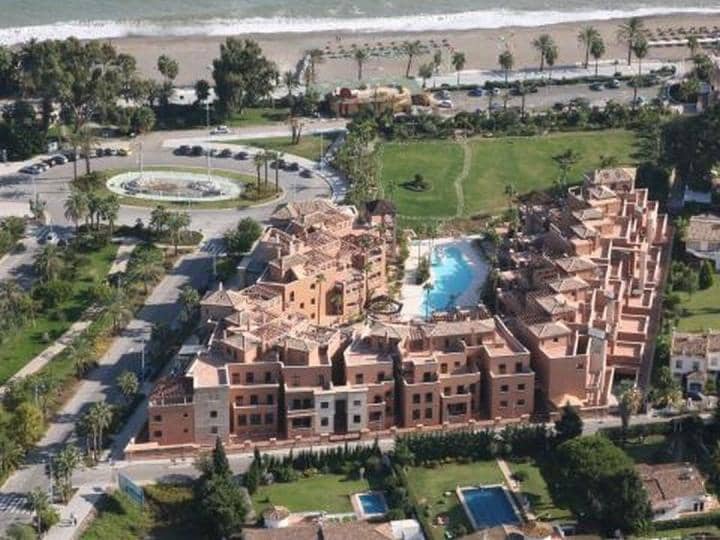 3 sovrum Lägenhet till salu i Marbella med pool garage - 850 000 € (Ref: 10001526)