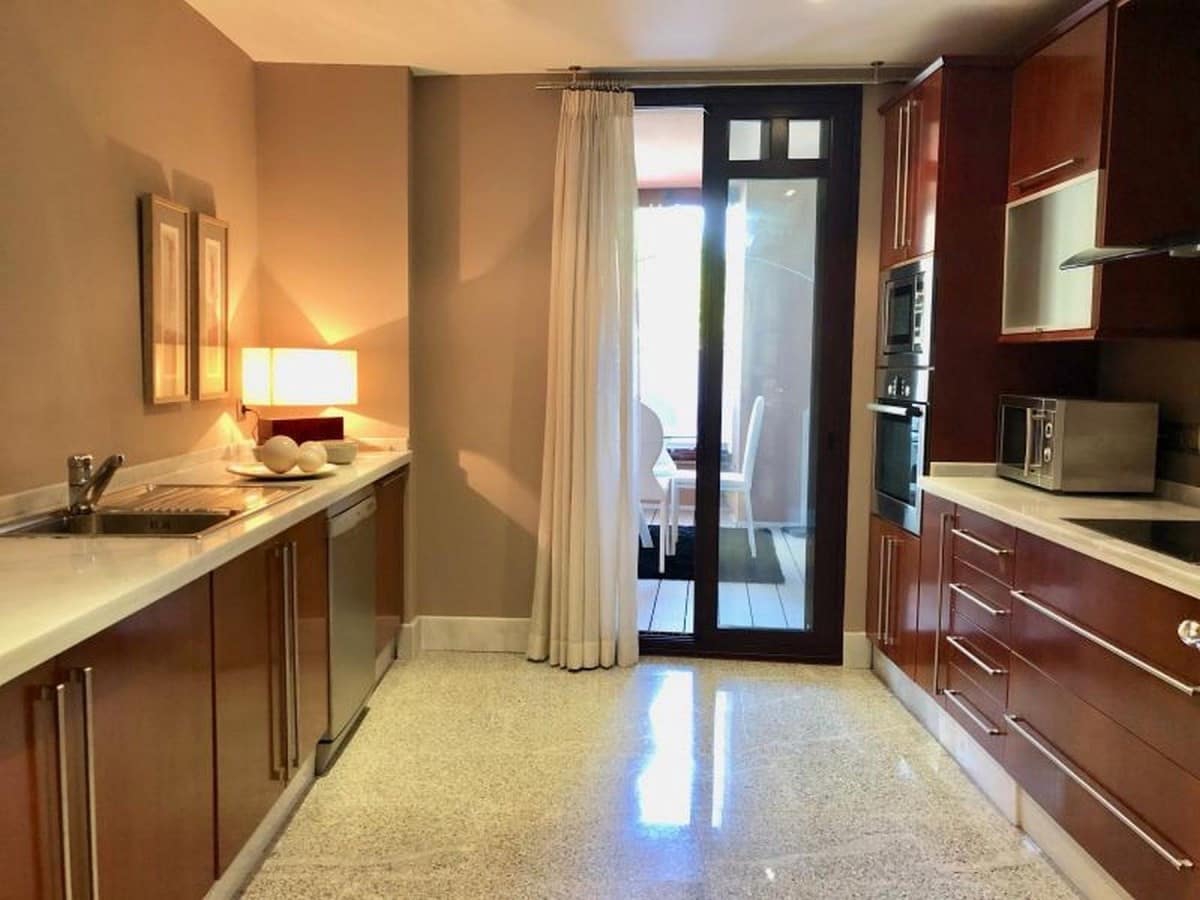 3 sovrum Lägenhet till salu i Marbella med pool garage - 850 000 € (Ref: 10001526)